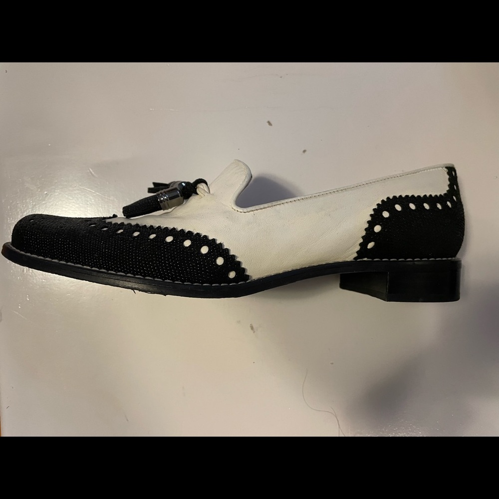 Stuart Weitzman black and white loafers 7.5